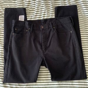 EUC Levi’s 519 jeans 36x29